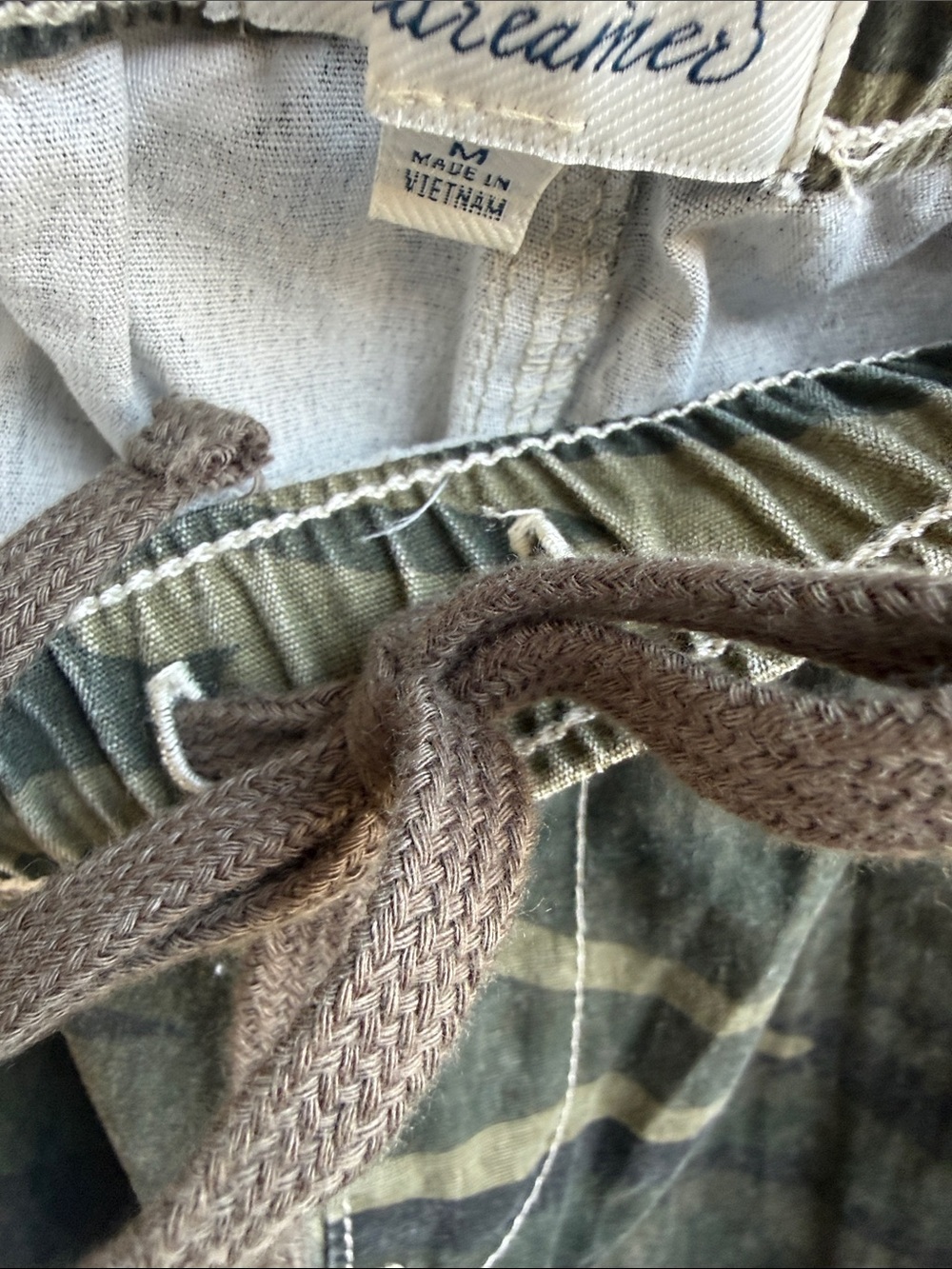 Baggy Wide Leg Camouflage Cargo Pants - Picture 5 of 8